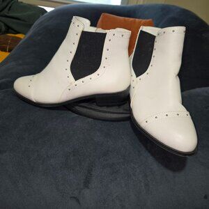 Gently Used Liz Clariborne Short Studded Boots SZ 51/2 Wide